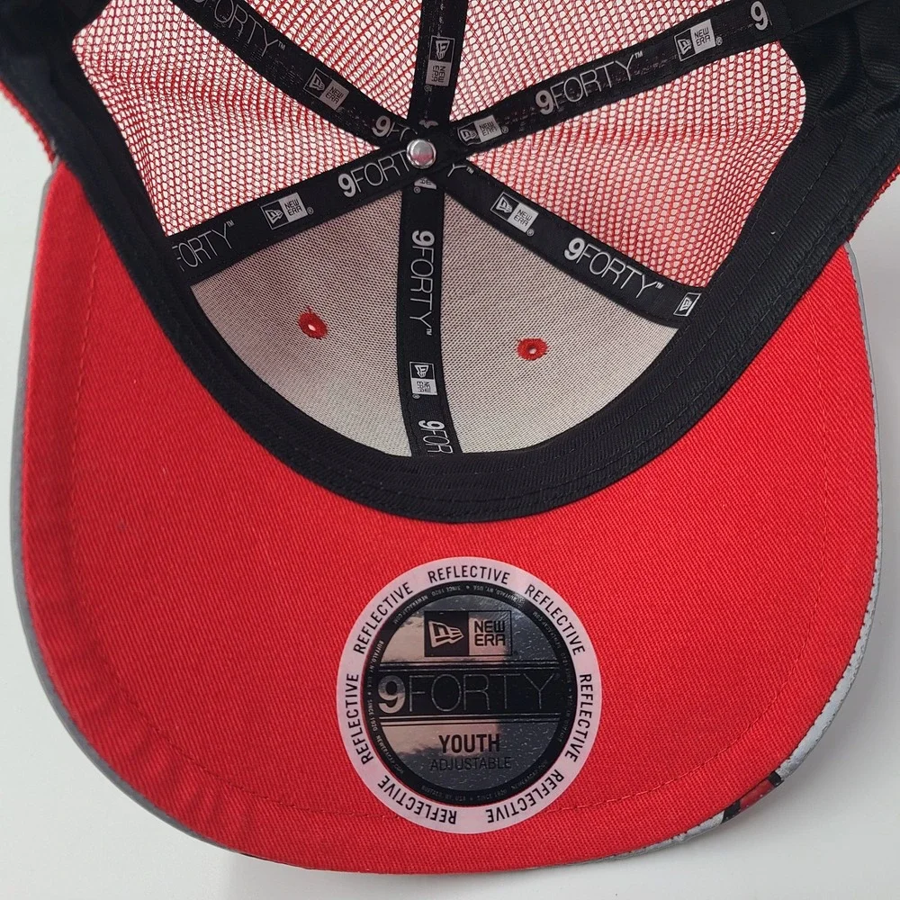 Youth Tampa Bay Buccaneers Hat Snapback Trucker Mesh New Era 9Forty Red Gray NFL